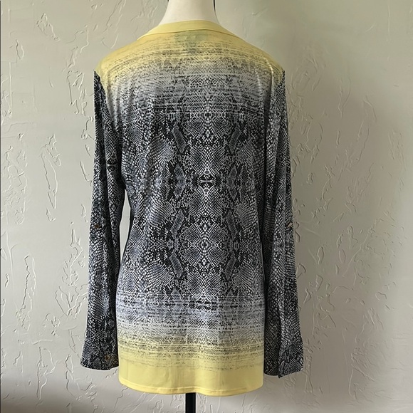 Dana Buchman Yellow and Gray Long Sleeve Button Down Shirt - Picture 7 of 8